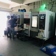 CNC加工センターとその他の設備_1